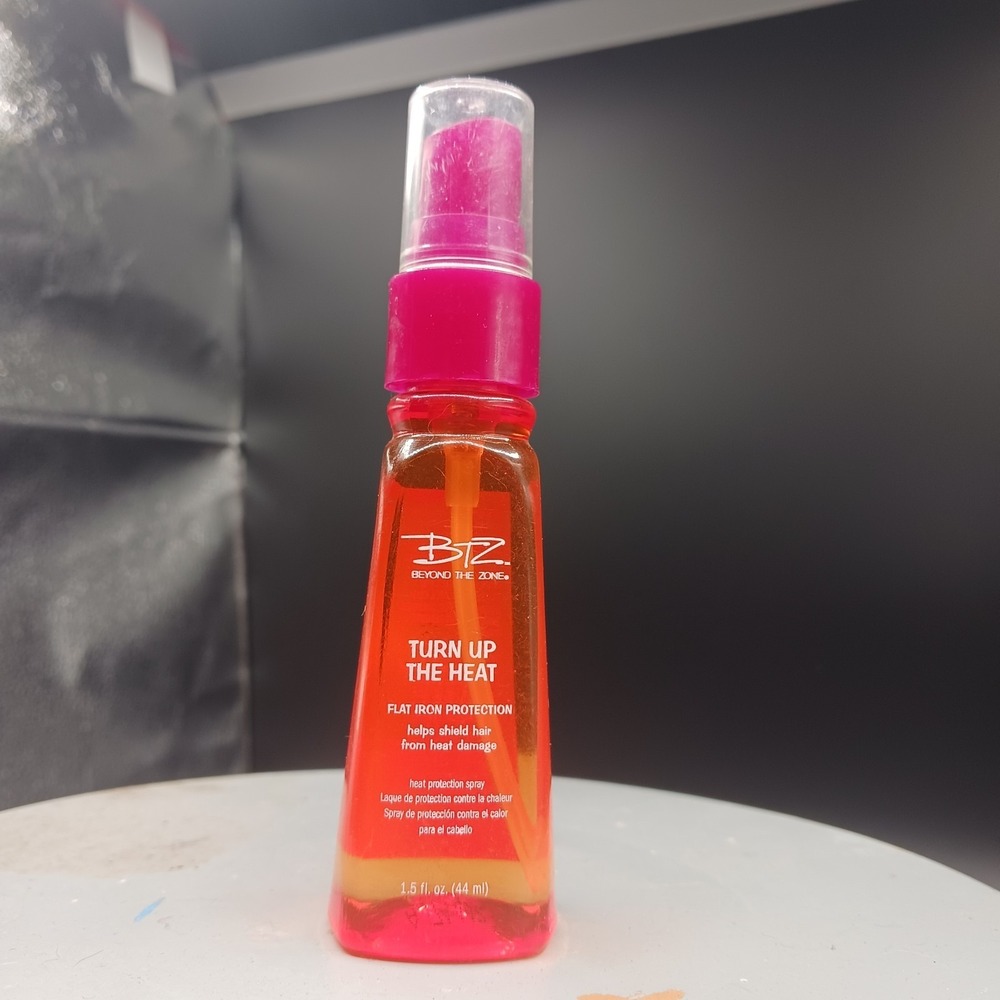 Beyond The Zone Turn Up The Heat Flat Iron Protection Spray Travel Size (1.5 oz)